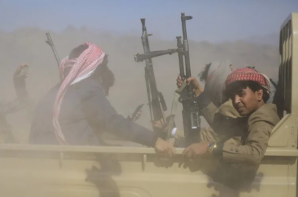 İran'dan Kızıldeniz'de Yeni Cephe! Husiler Savaş Hazırlığında